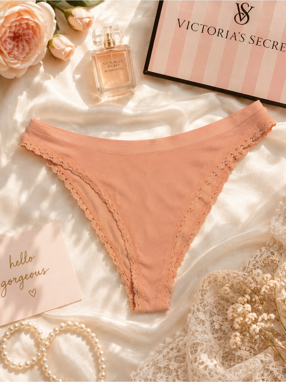 NWT Victoria's Secret Peach Lace-Trim Bikini Panty Size S